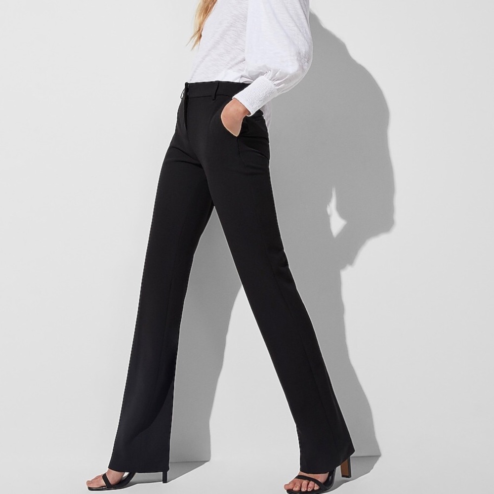 *NEW WITH TAGS* The Limited Ideal Stretch Size 2